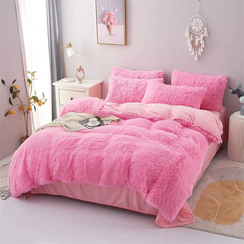 Plush Duvet Cover Pillowcase Set - Cozy Bedding for Singles and Doubles - TheWellBeing4All