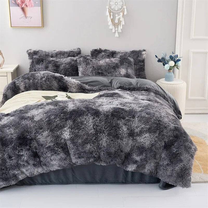 Plush Duvet Cover Pillowcase Set - Cozy Bedding for Singles and Doubles - TheWellBeing4All