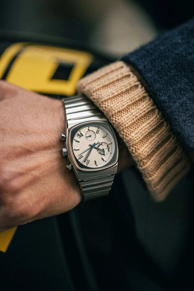 Elegant Peugeot Quartz Watch- Stylish and Precise Timekeeping for Men and Women